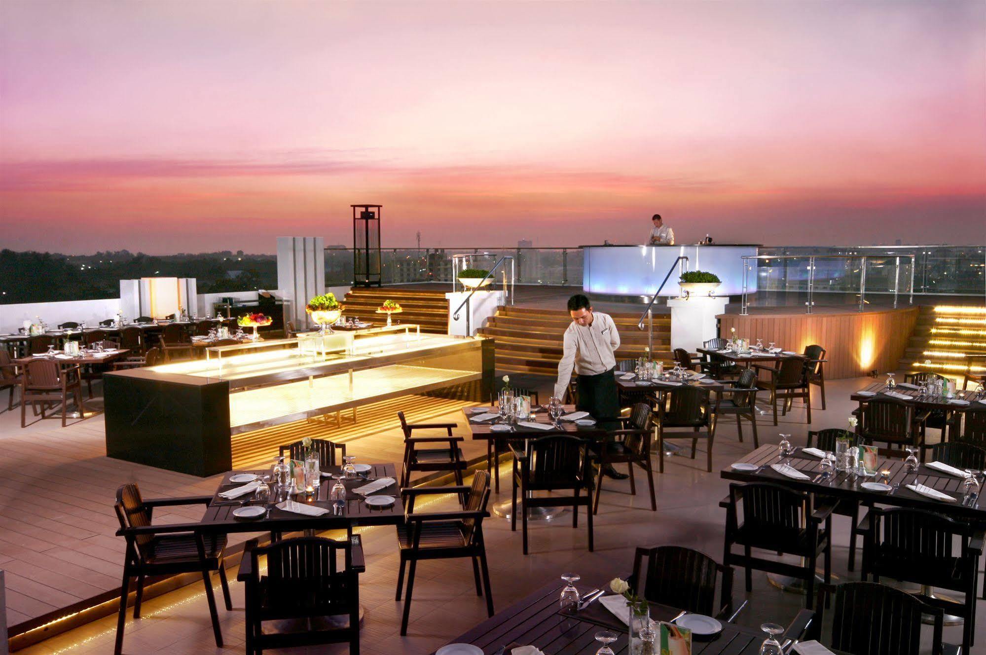 Kameo Grand Hotel & Serviced Apartment, Rayong Ngoại thất bức ảnh