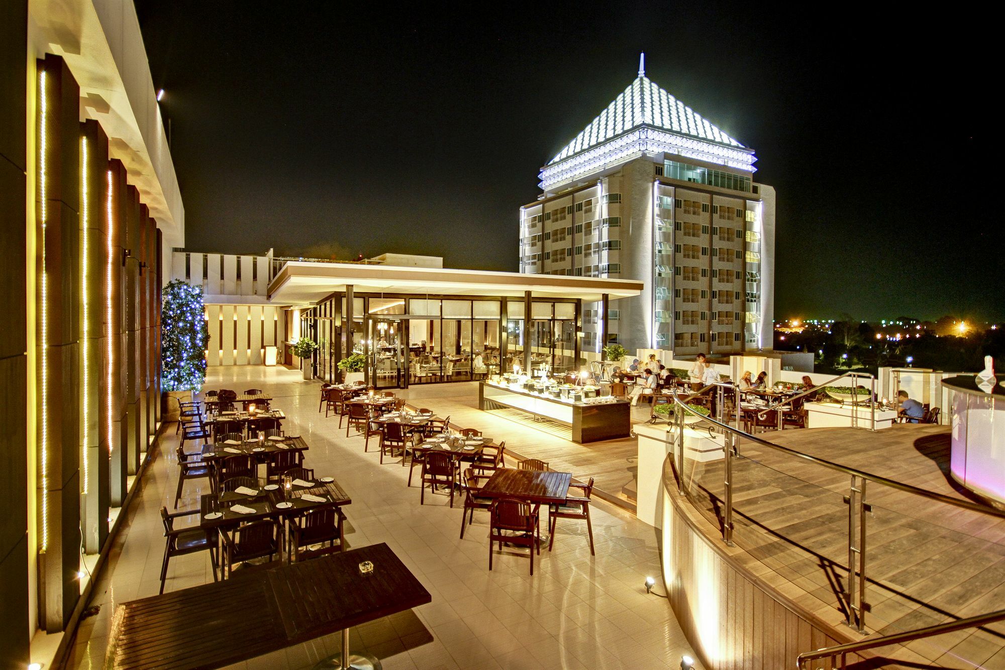 Kameo Grand Hotel & Serviced Apartment, Rayong Ngoại thất bức ảnh