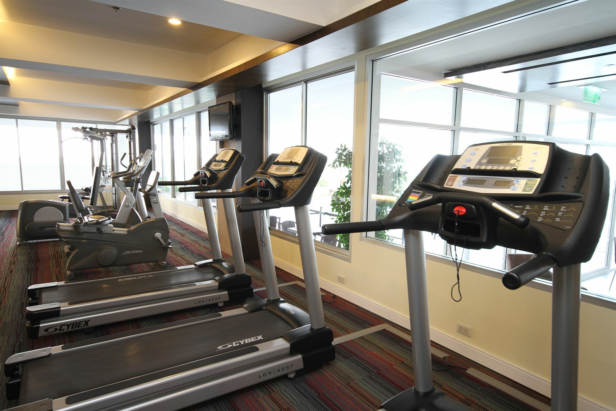 Kameo Grand Hotel & Serviced Apartment, Rayong Ngoại thất bức ảnh