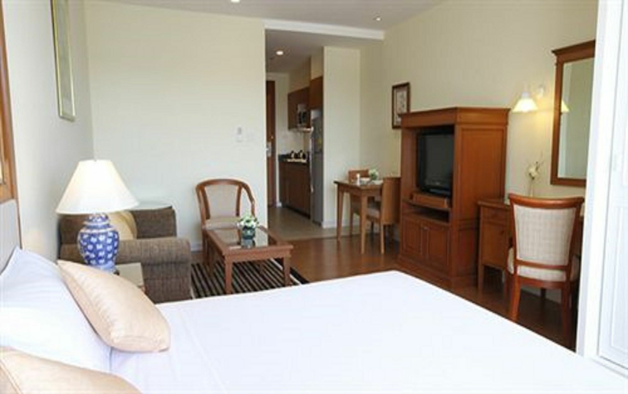 Kameo Grand Hotel & Serviced Apartment, Rayong Ngoại thất bức ảnh
